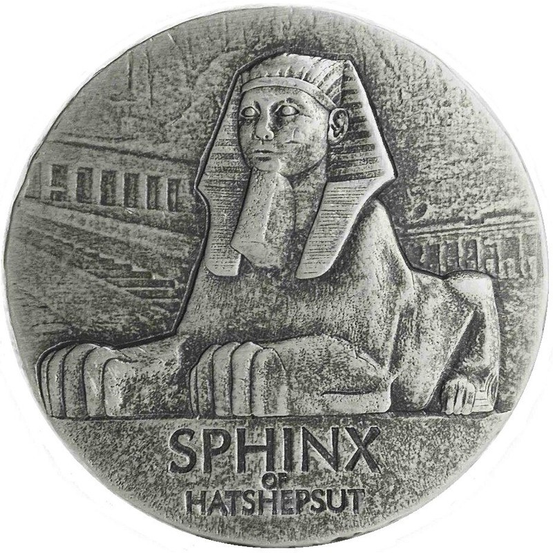 Чад «Египетские реликвии. Сфинкс Хатшепсут» 2019 г., 155.5 г серебра